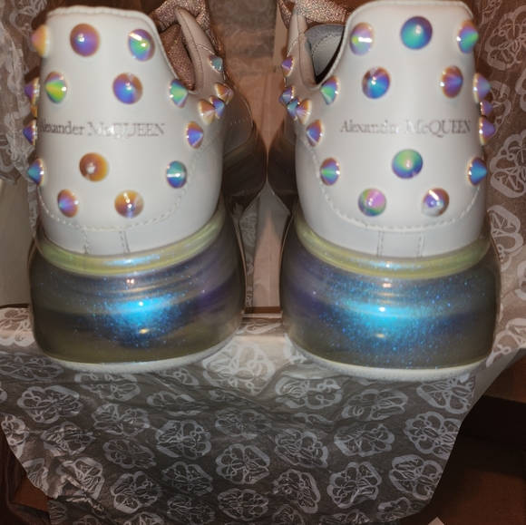 Alexander McQueen Women's Sneakers Sz EU 39 (2 colors Black & White) - Picture 4 of 16